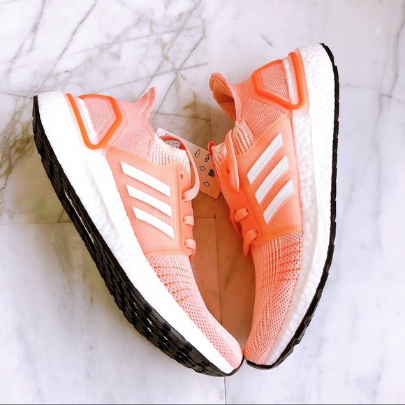 Adidas ultraboots 19 running shoes - Picture 4 of 8